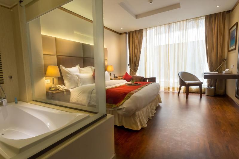 Luxus Grand Hotel image