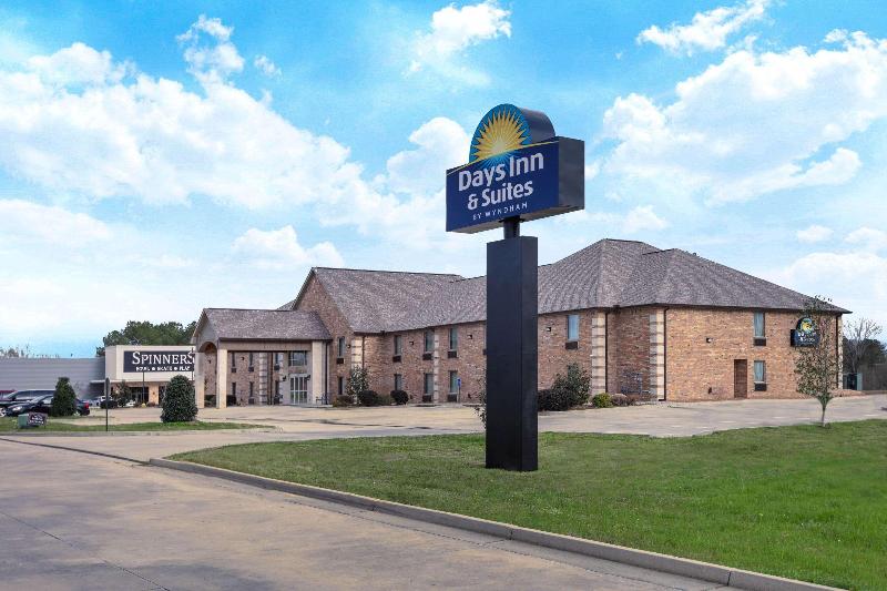 Days Inn & Suites By Wyndham Florence Jackson Area image