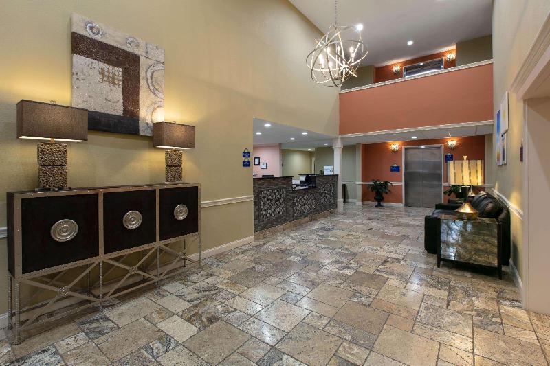 Days Inn & Suites By Wyndham Florence Jackson Area image