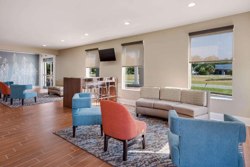 Sleep Inn & Suites Niceville - Destin image