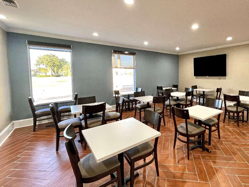Sleep Inn & Suites Niceville - Destin image