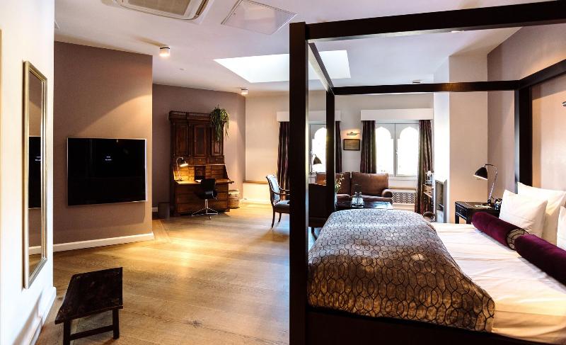 Nimb Hotel image