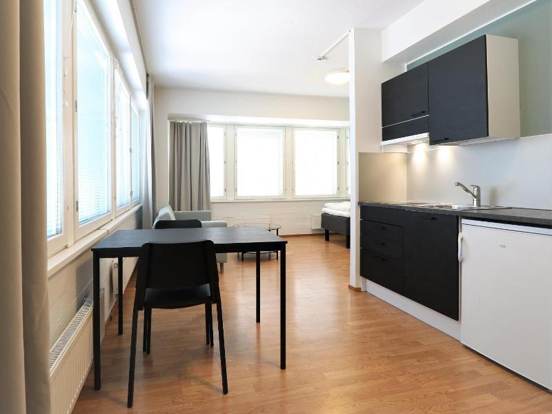 Forenom Aparthotel Helsinki Herttoniemi image