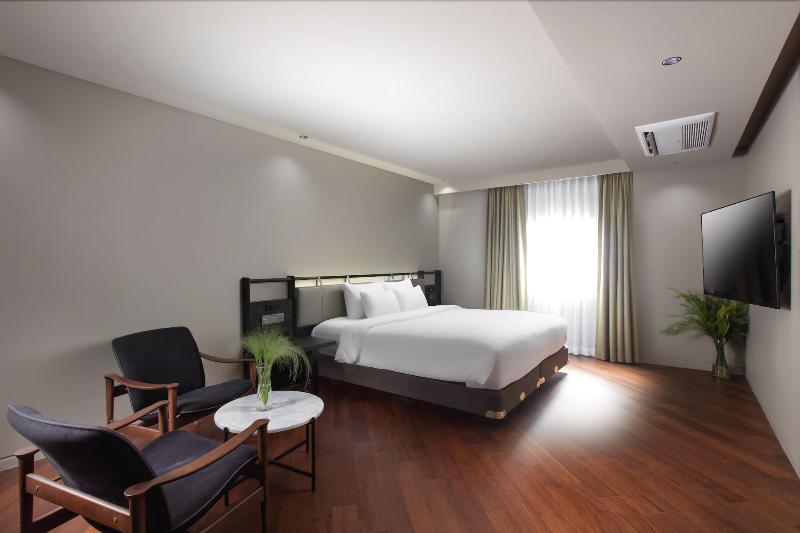 Sr Suites Bundang image