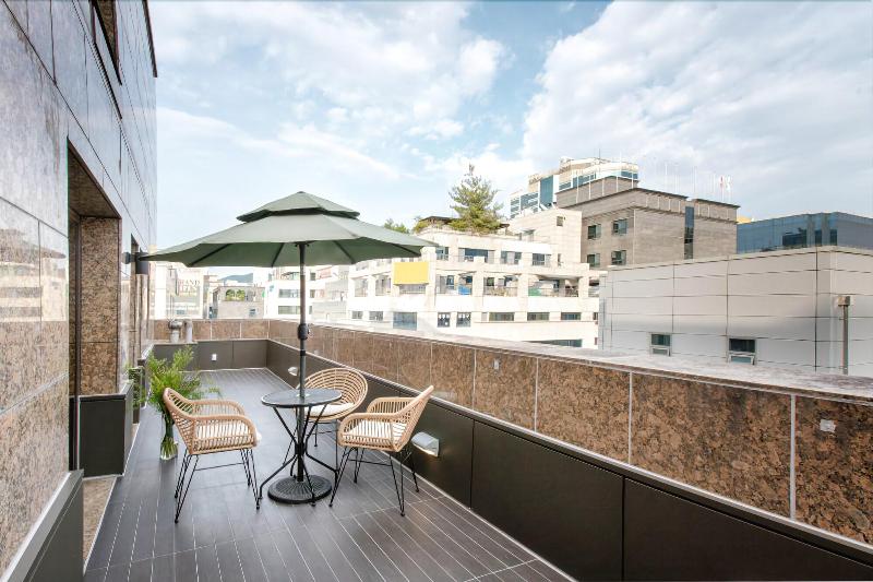 Sr Suites Bundang image