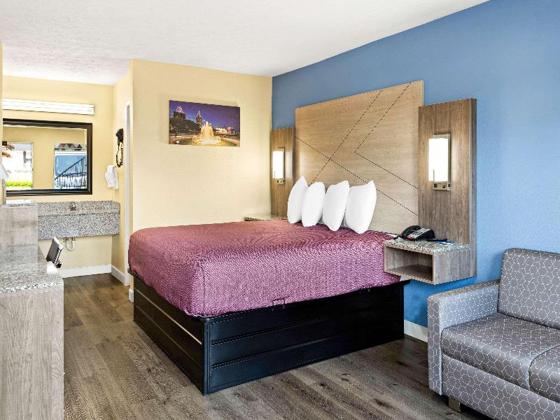 Rodeway Inn Oxford image