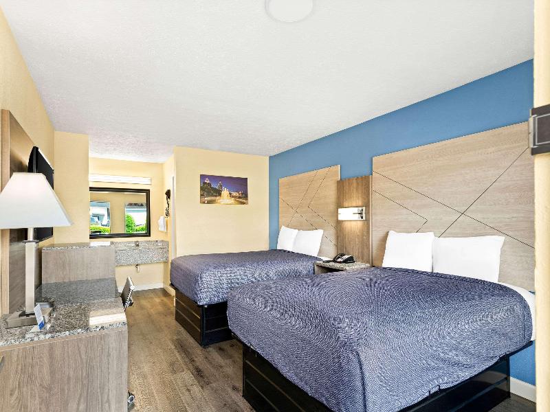 Rodeway Inn Oxford image