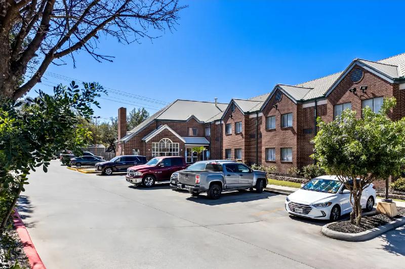 Park Inn by Radisson San Antonio - Image 1