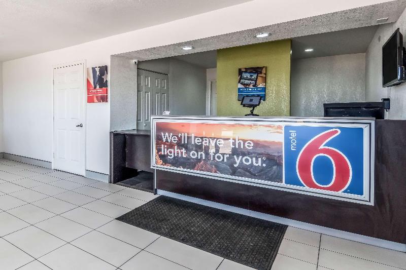 Motel 6 Ft Worth North image