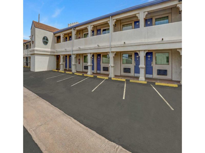 Motel 6 Clovis, Nm image