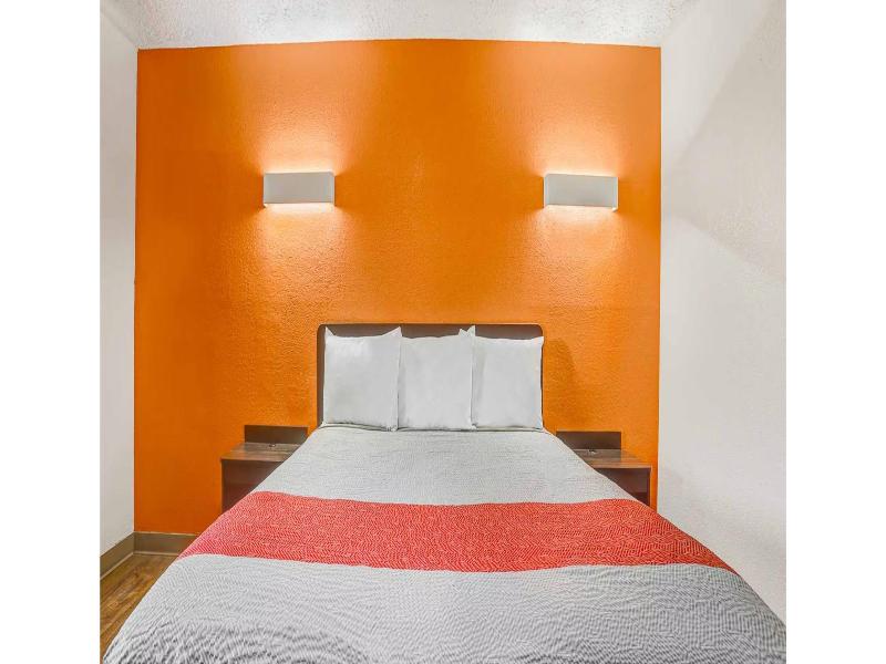 Motel 6 Clovis, Nm image