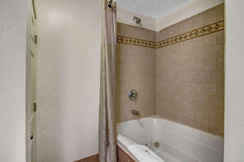 Motel 6 Charles Town Wv image