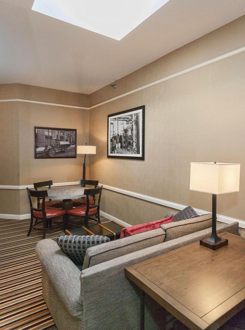 Fitger S Inn image