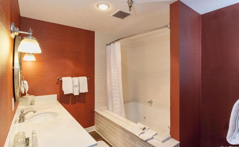 Fitger S Inn image