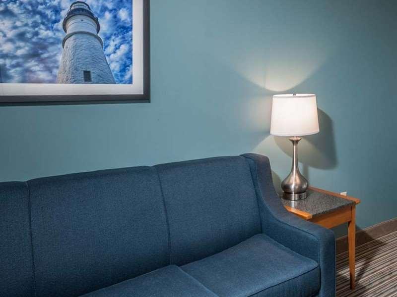 Rockland Harbor Hotel image
