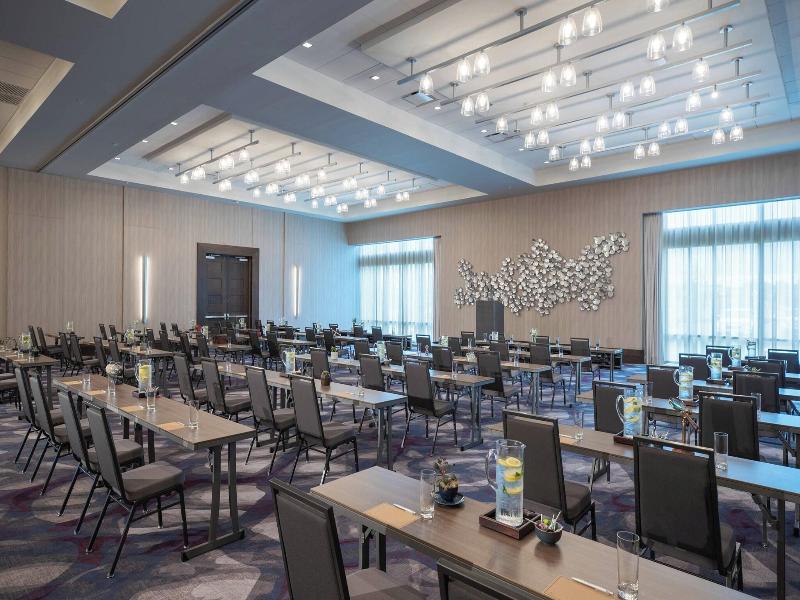 Renaissance Columbus Westerville Polaris Hotel image