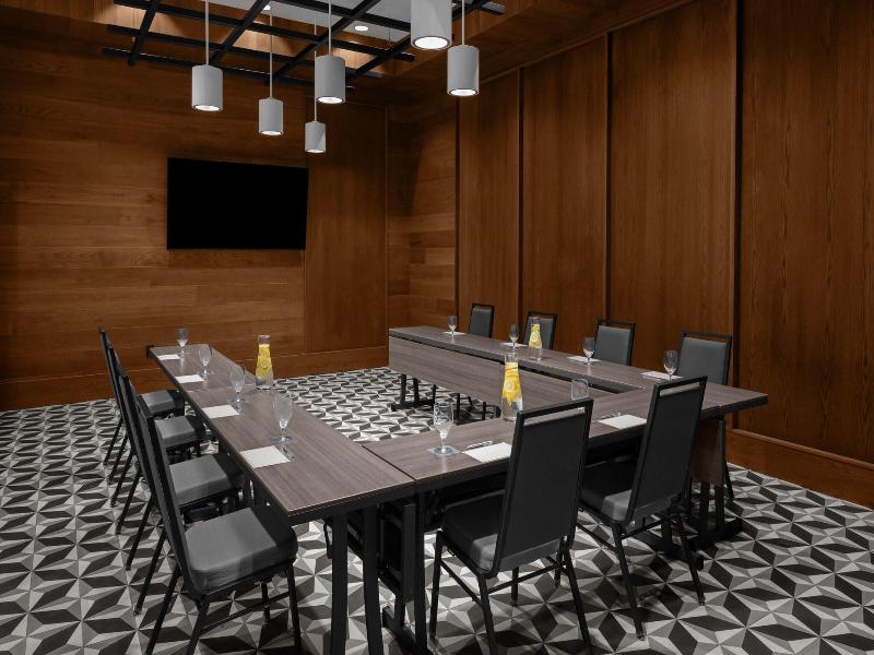 Renaissance Columbus Westerville Polaris Hotel image