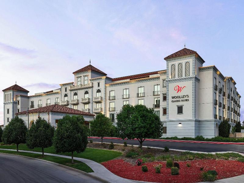 Woolley S Classic Suites, Aurora