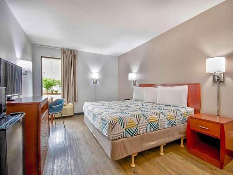 Motel 6 Abbeville La image