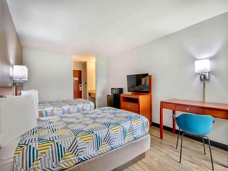 Motel 6 Abbeville La image