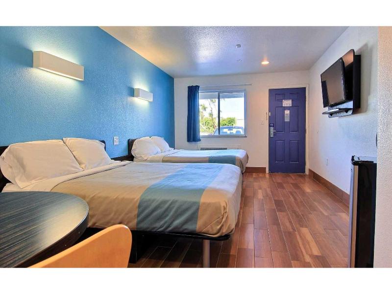 Motel 6 Rockport, Tx image
