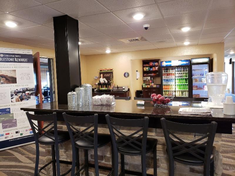 Cobblestone Inn Suites Merrill image