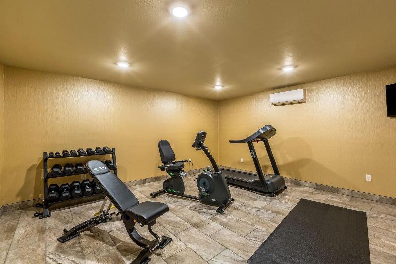 Cobblestone Inn Suites Merrill image