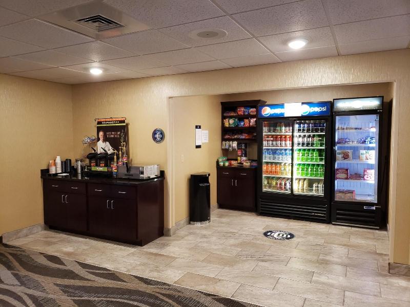 Cobblestone Inn Suites Merrill image