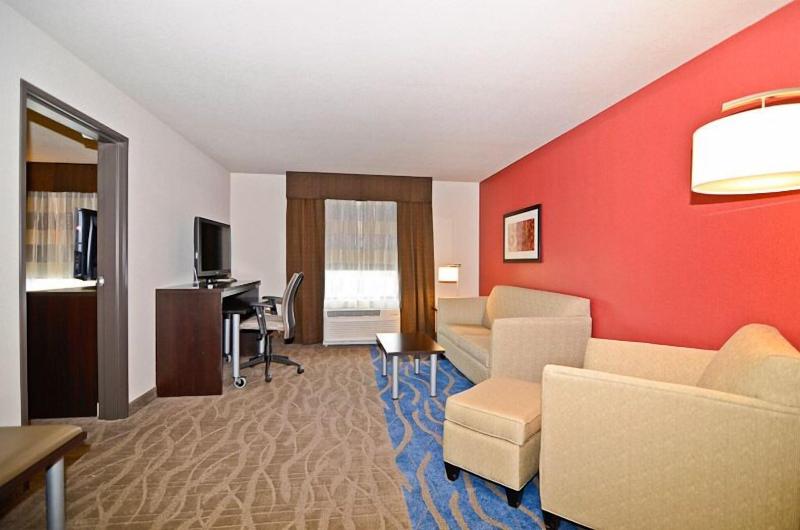 Astoria Hotel And Event Center image