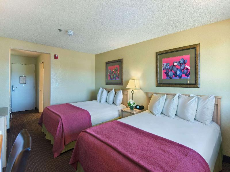 Oxnard Inn Lancaster image