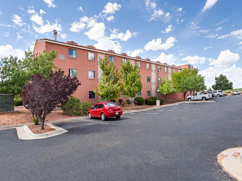 Motel 6 Page, Az image