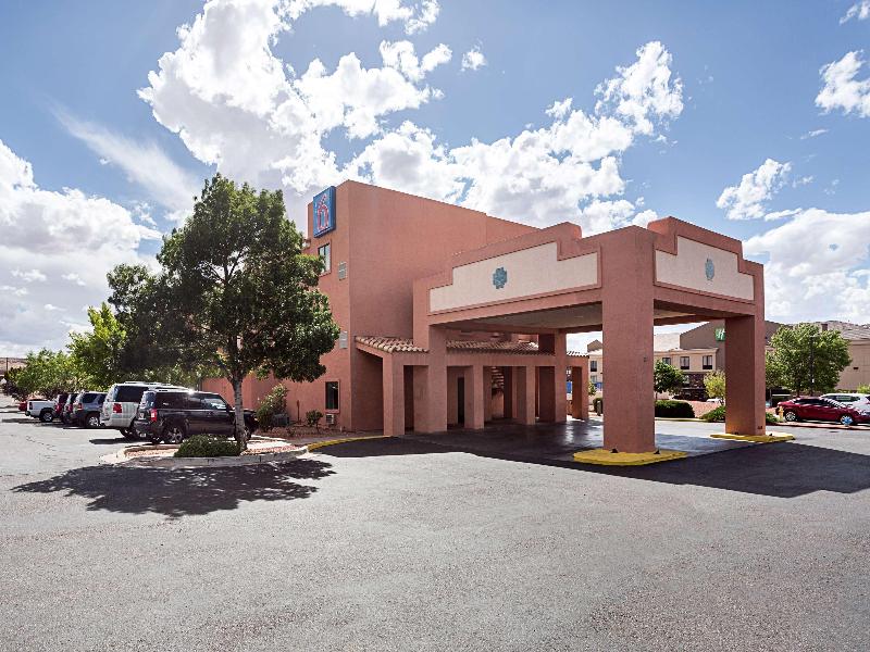 Motel 6 Page, Az image