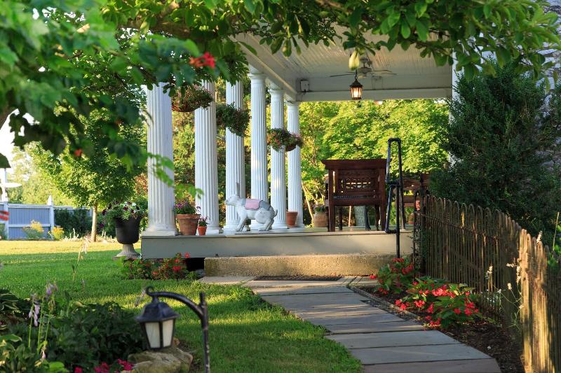 L Auberge Provencale image