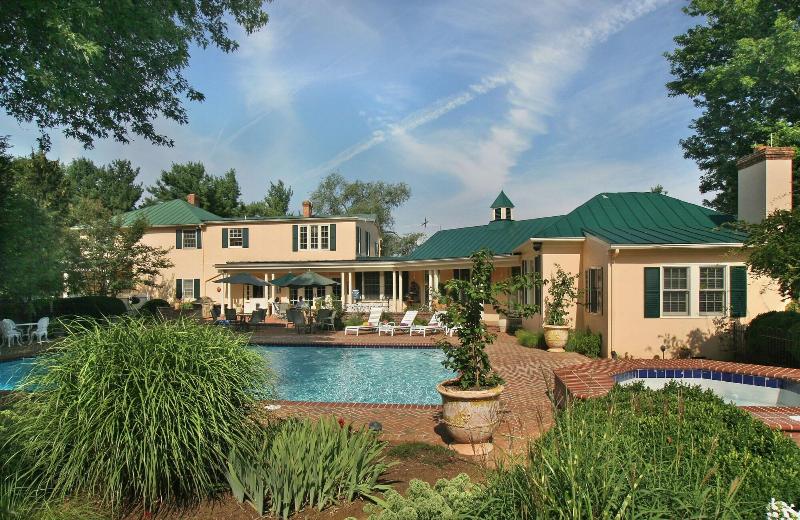 L Auberge Provencale image