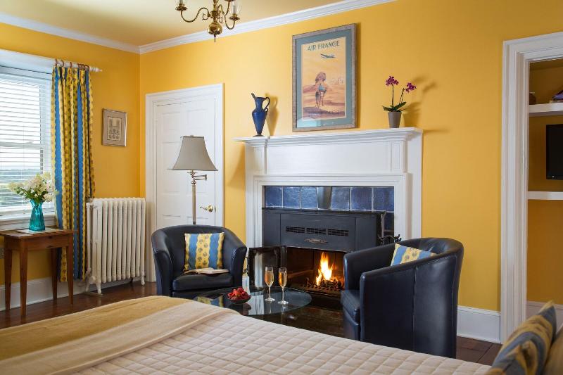 L Auberge Provencale image