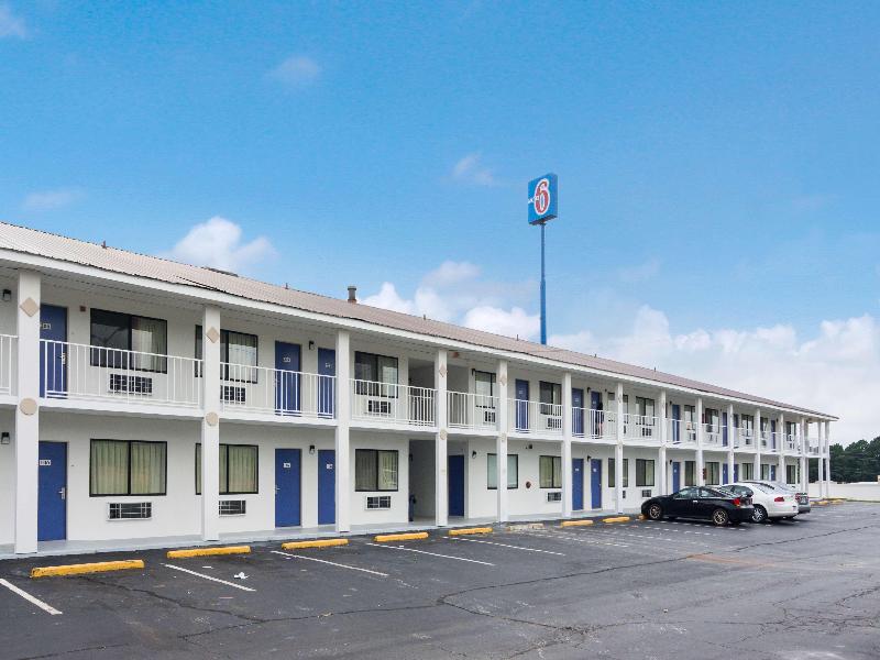 Motel 6 Bremen, Ga image