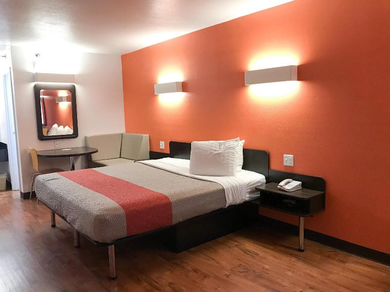 Motel 6 Bremen, Ga image