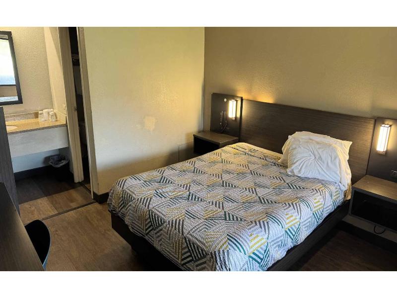 Motel 6-Cedar Rapids, IA GA image