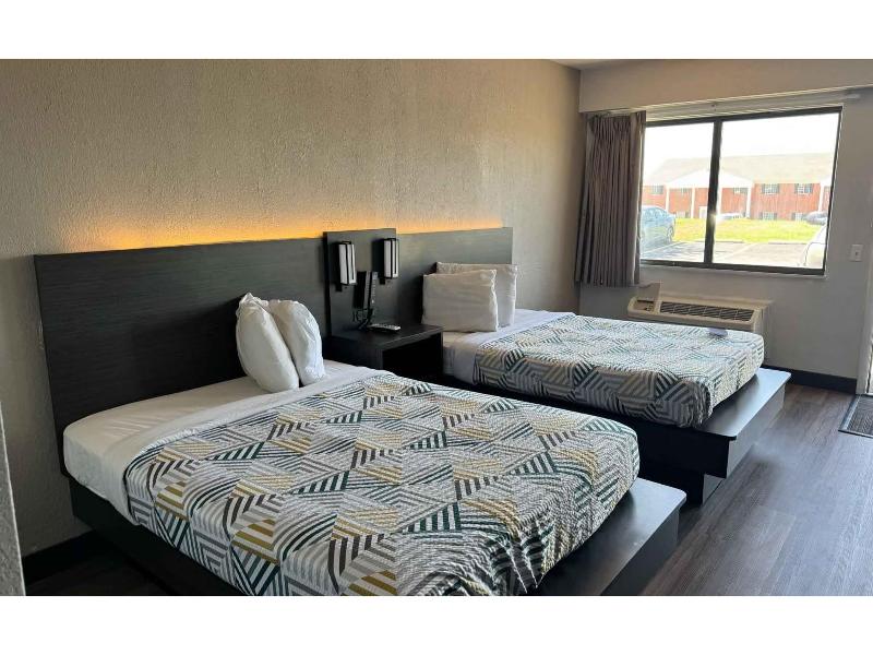 Motel 6-Cedar Rapids, IA GA image