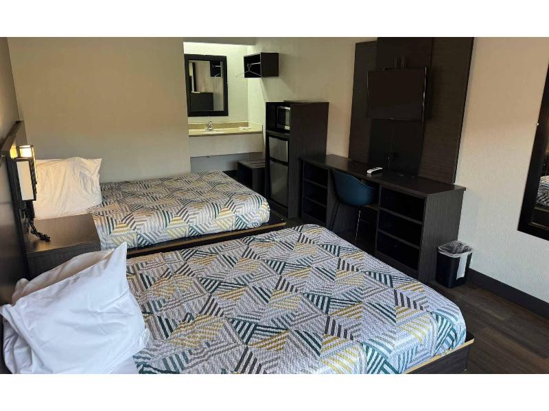 Motel 6-Cedar Rapids, IA GA image