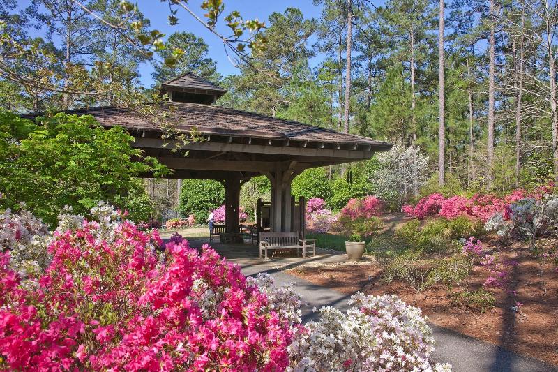 Callaway Resort Gardens image