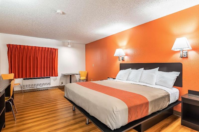 Motel 6 Winslow image