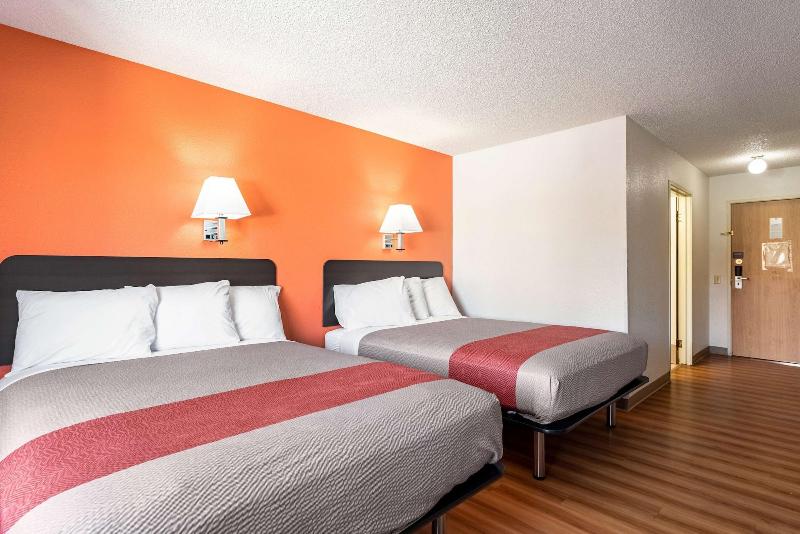 Motel 6 Winslow image