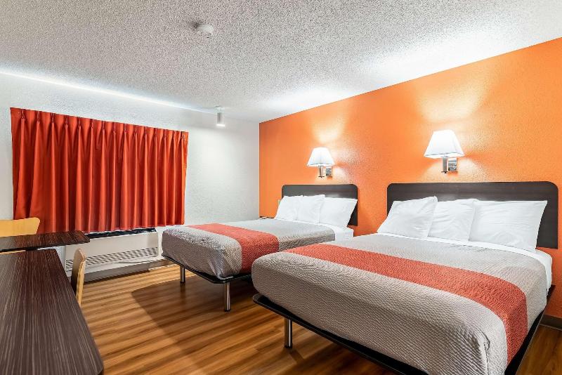 Motel 6 Winslow image