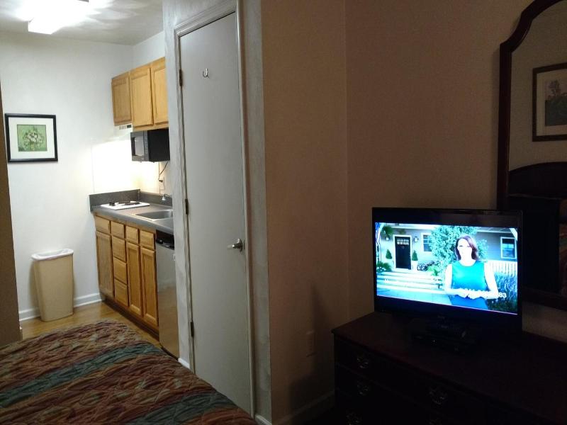 Affordable Suites Charlottesville — general view