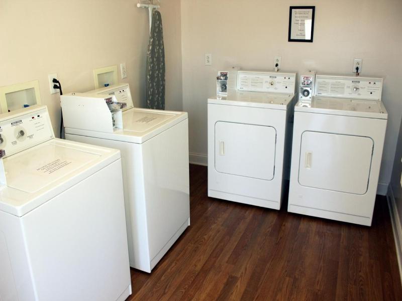 Affordable Suites Charlottesville — general view