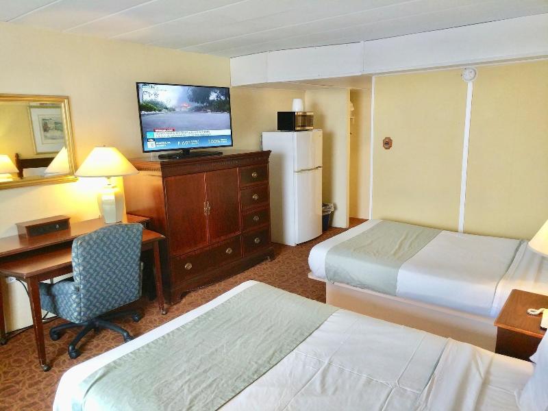 Quebec Motel image