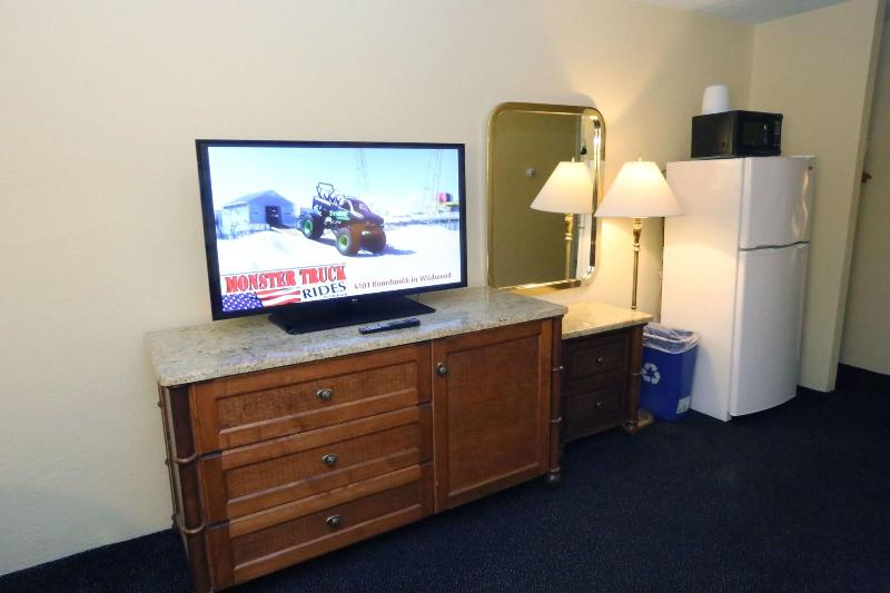 Quebec Motel image