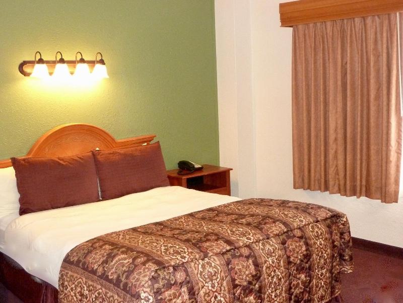 O Haire Motor Inn image