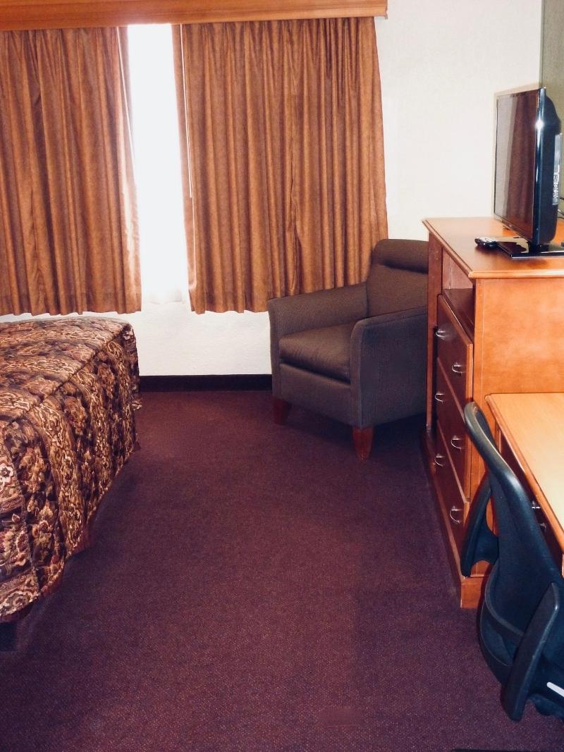 O Haire Motor Inn image